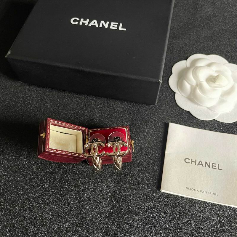 Chanel Earring 06yxs22